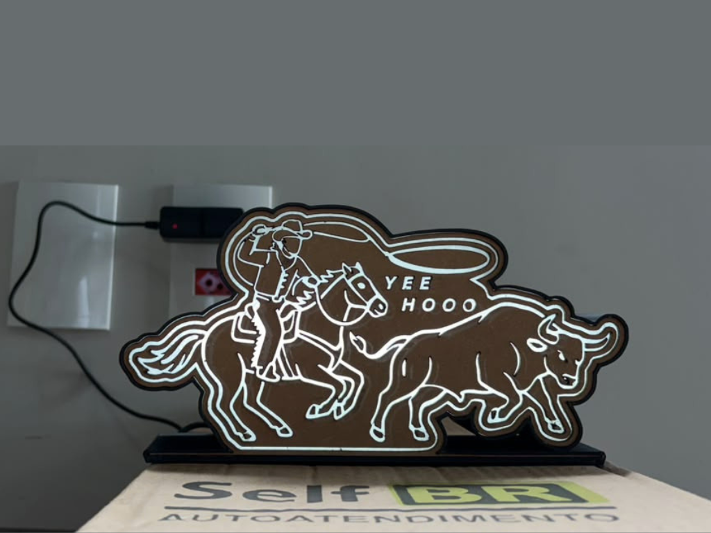 Luminária Cowboy Laçador  SelfBR